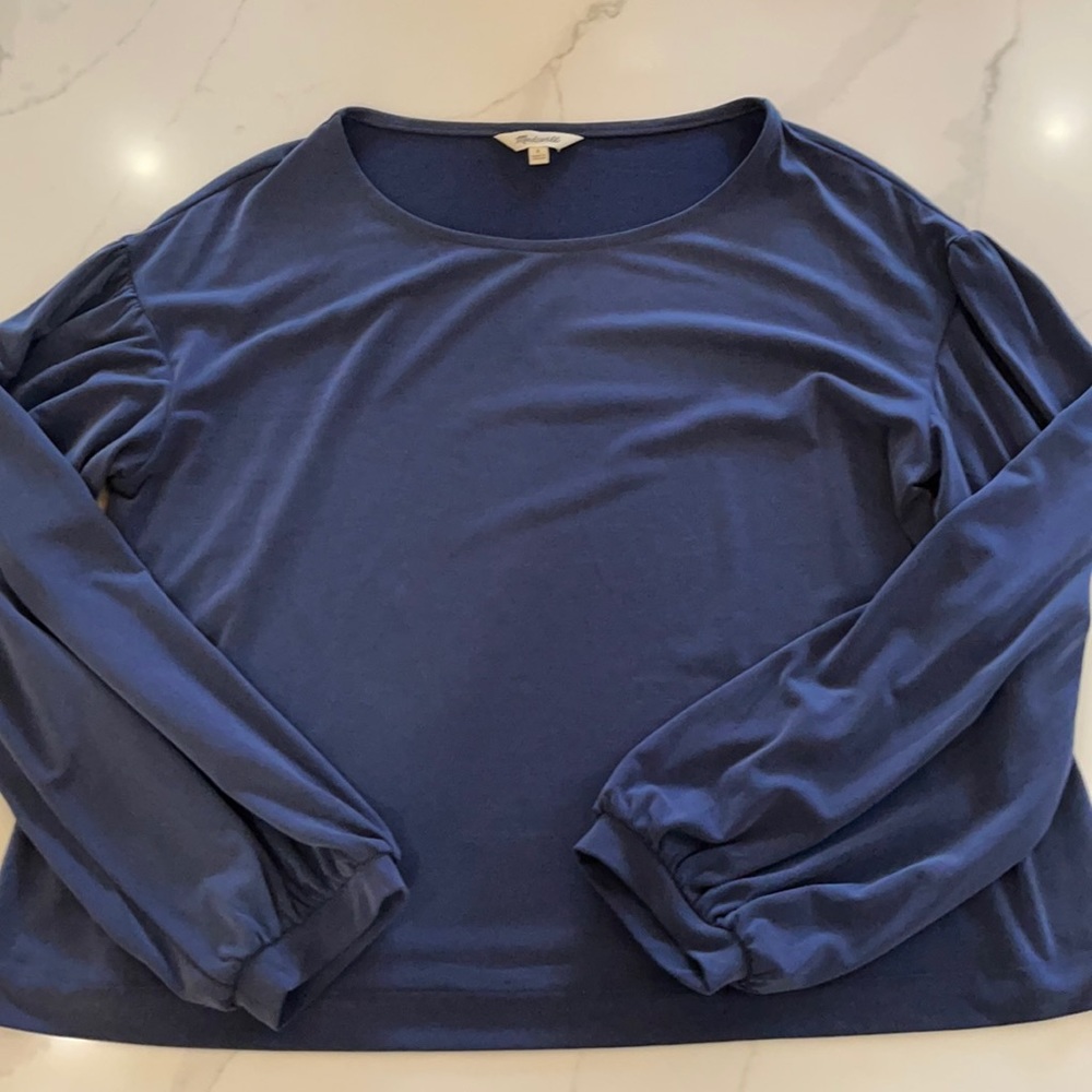 Madewell blue blouse long sleeve. Super soft.